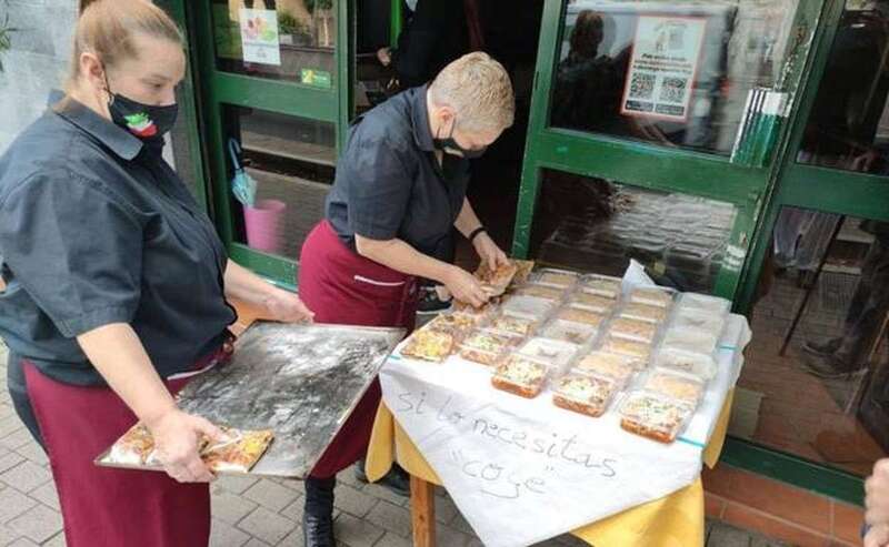 Imagen de archivo de las tarrinas que el local ofrecía gratuitamente a las familias más necesitadas/TA.